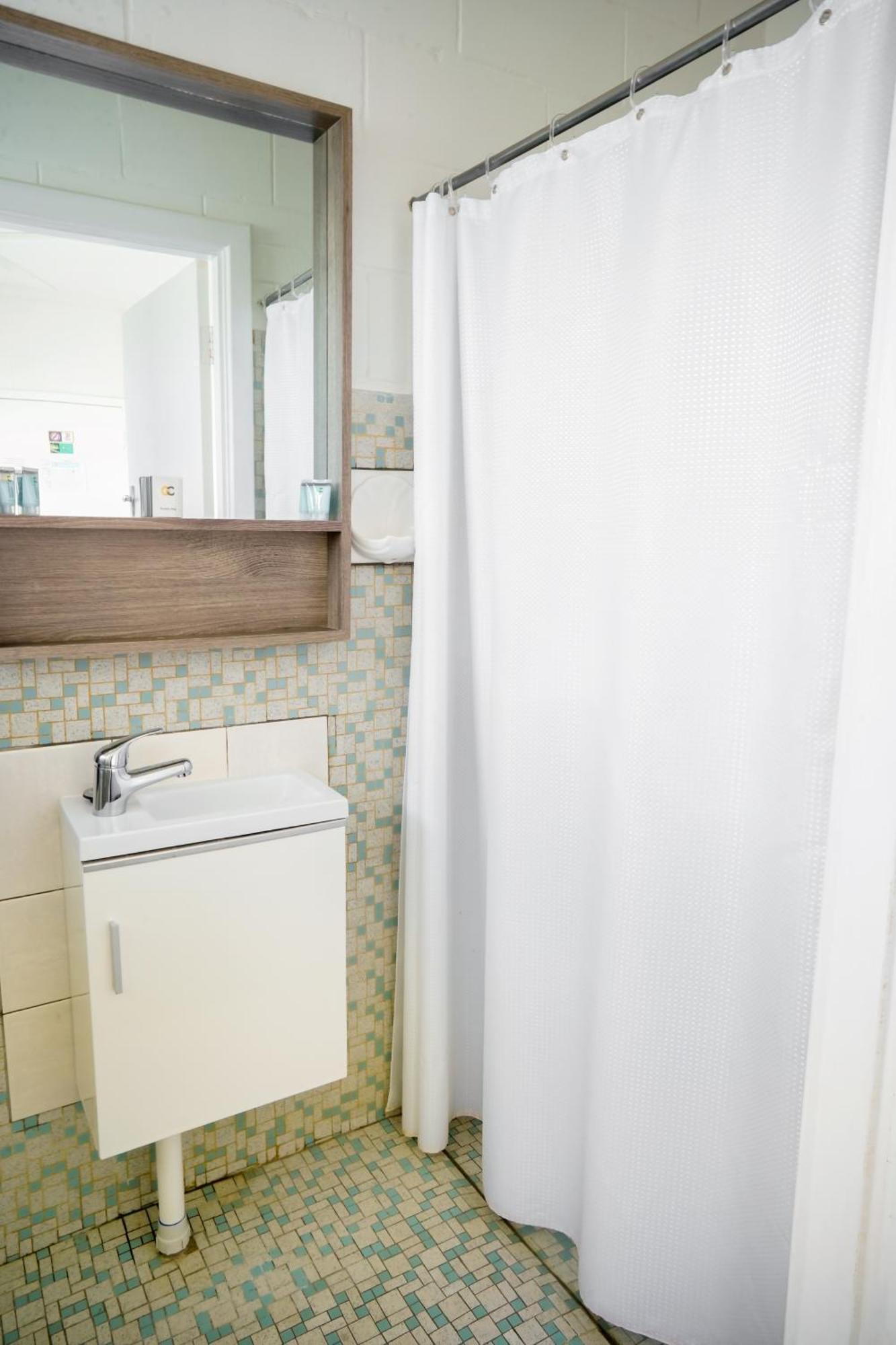 Meningie Waterfront Motel Экстерьер фото
