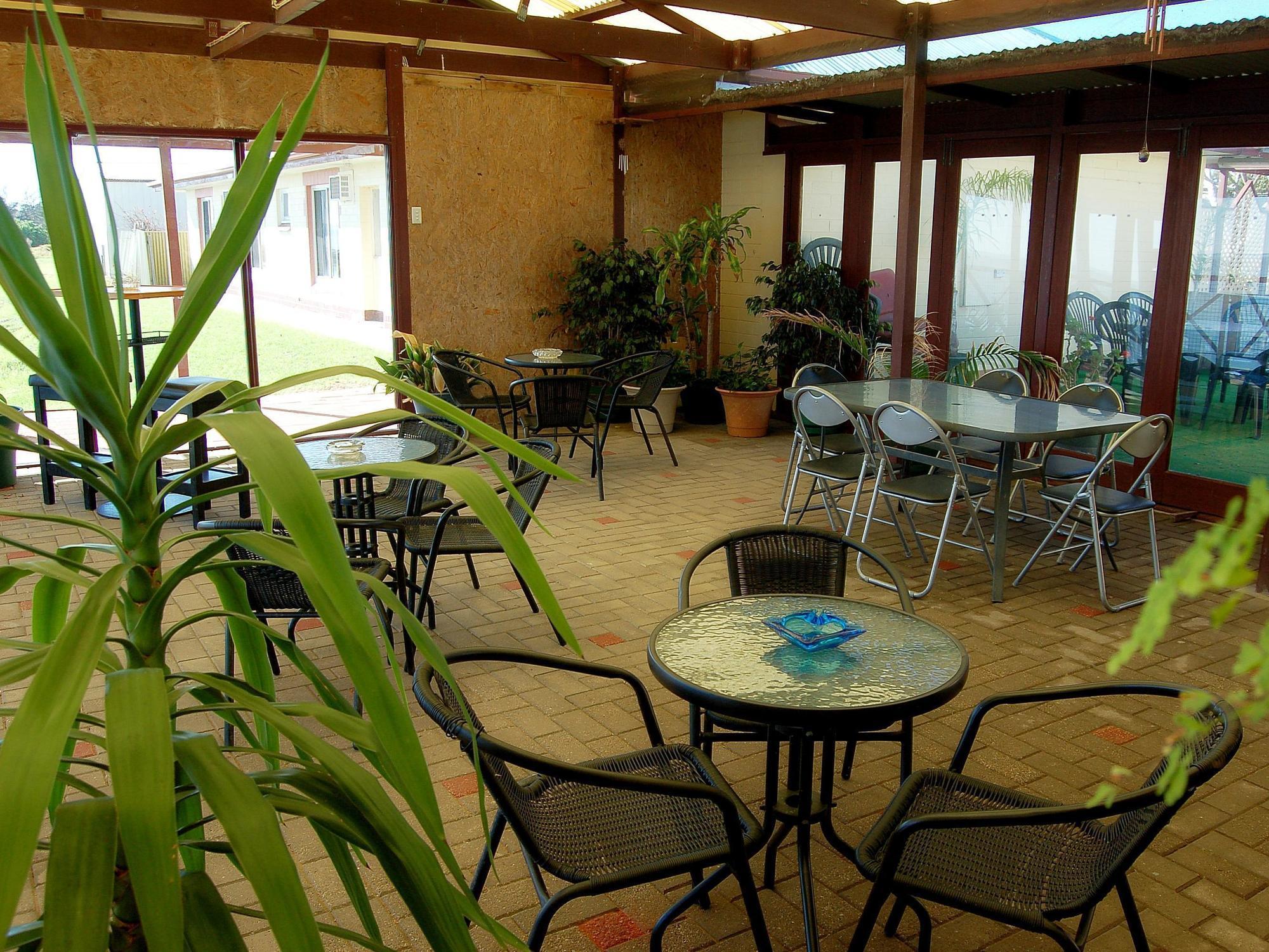 Meningie Waterfront Motel Экстерьер фото